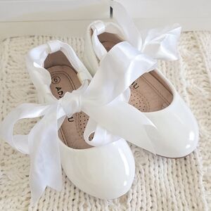 Toddler Girl White Patent Shoes